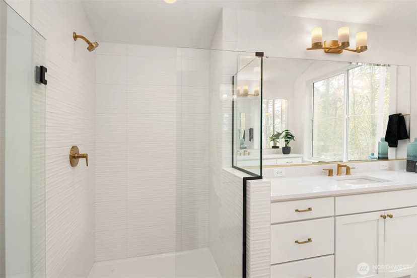 Property photo for 11170 (hs 24) Ne 134th Court Ne, Redmond photo 14