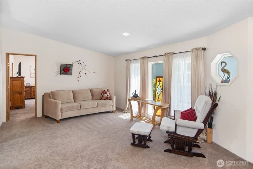 Property photo for 532 Nw Silver Glen Lane, Bremerton photo 5
