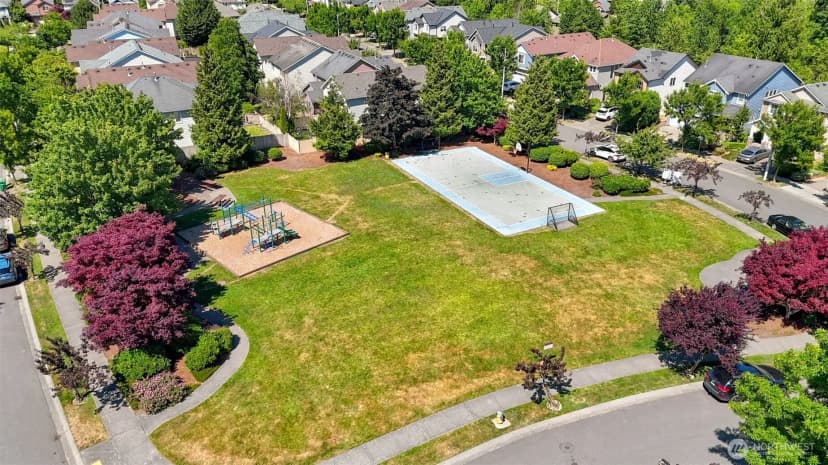Property photo for 16021 35th Drive Se, Bothell photo 31