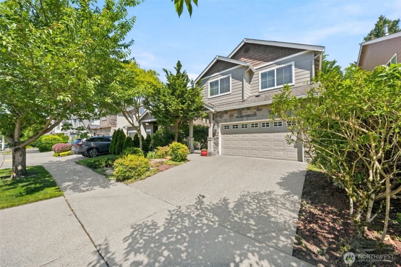 Property photo for 16021 35th Drive Se, Bothell photo 3