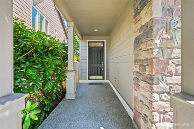 Property photo for 16021 35th Drive Se, Bothell photo 5