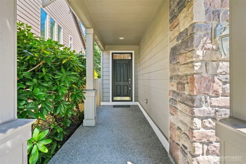 Property photo for 16021 35th Drive Se, Bothell photo 5
