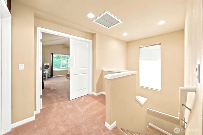 Property photo for 16021 35th Drive Se, Bothell photo 15
