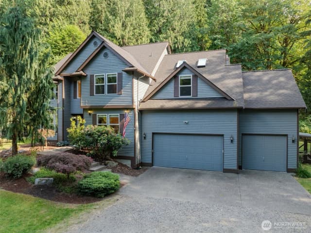 Property photo for 10930 Kelly Road Ne, Carnation