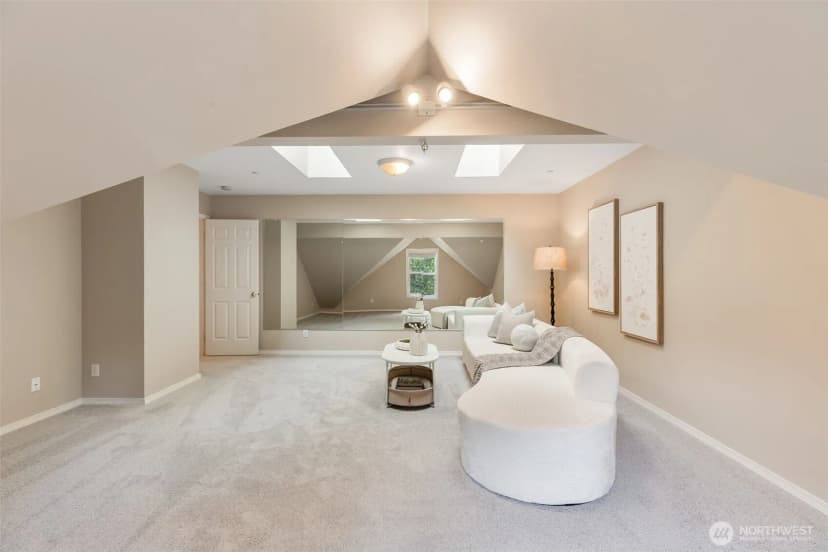Property photo for 10930 Kelly Road Ne, Carnation photo 22