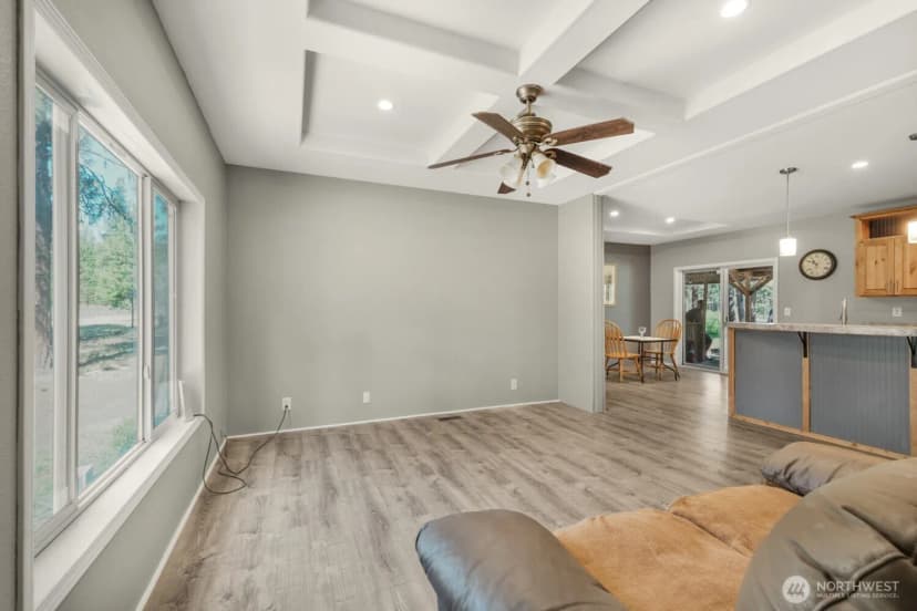 Property photo for 2 Boardman Way, Goldendale photo 13
