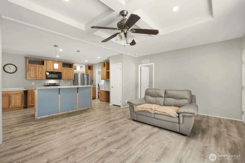 Property photo for 2 Boardman Way, Goldendale photo 6