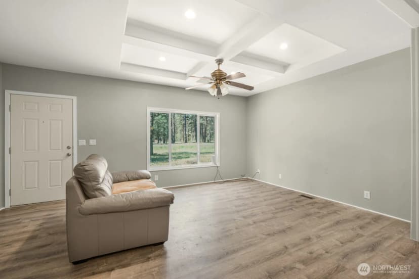 Property photo for 2 Boardman Way, Goldendale photo 14