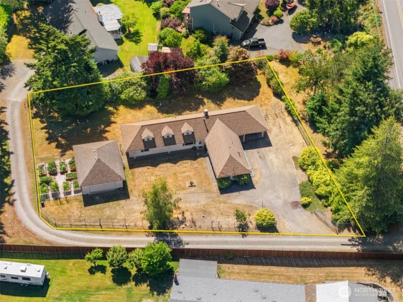 Property photo for 3512 Se Salmonberry Road, Port Orchard photo 2