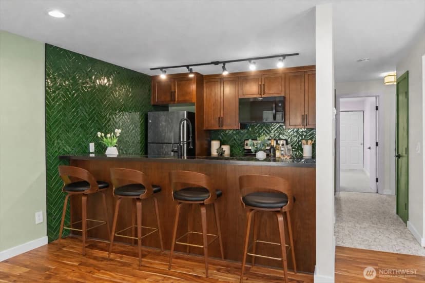 Property photo for 14636 Ne 45th St #c17, Bellevue photo 10