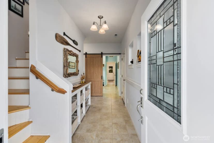 Property photo for 1211 Ocean Beach Boulevard S, Long Beach photo 8