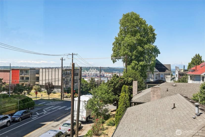 Property photo for 1312 S Massachusetts Street #301, Seattle photo 13