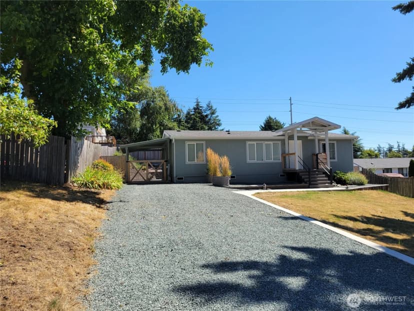 Property photo for 2168 Norman Drive, Oak Harbor