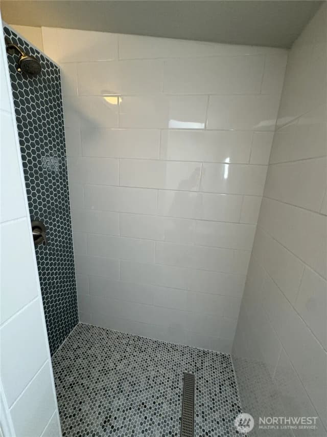 Property photo for 2168 Norman Drive, Oak Harbor photo 4