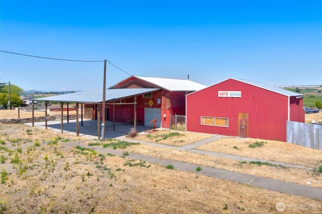 Property photo for 651 E Stover Road, Grandview photo 3