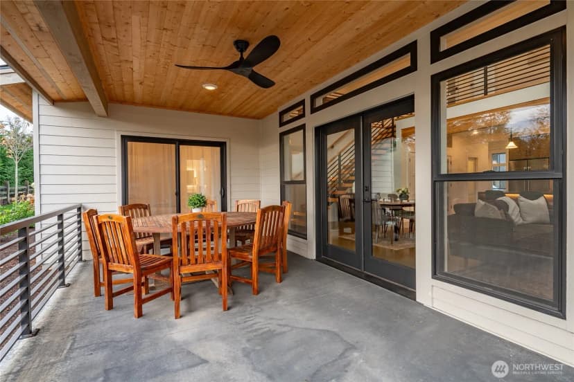 Property photo for 204 Pebblebrook Drive, Lynden photo 36