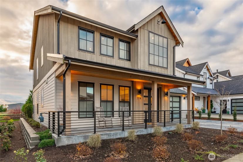 Property photo for 204 Pebblebrook Drive, Lynden