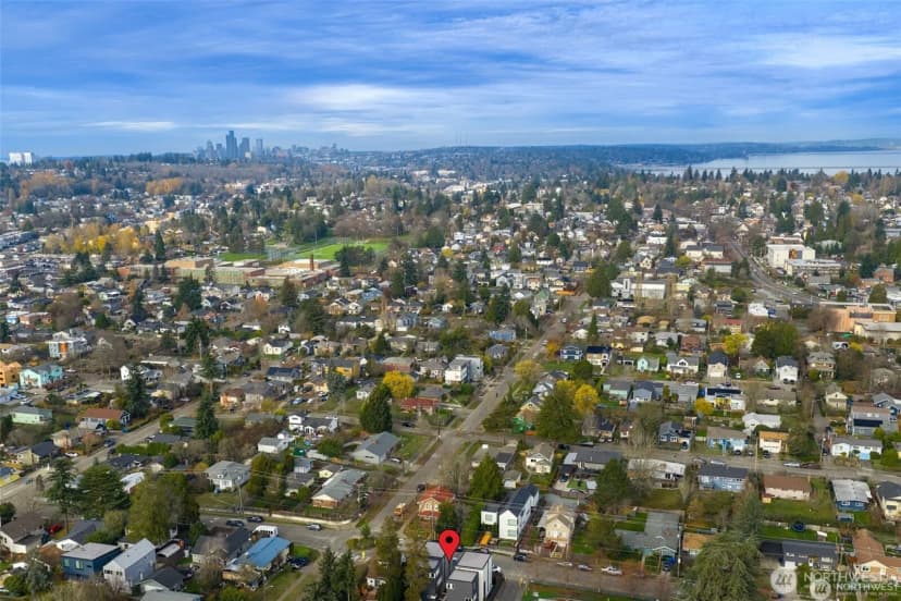 Property photo for 4411 S Holly Street, Seattle photo 34