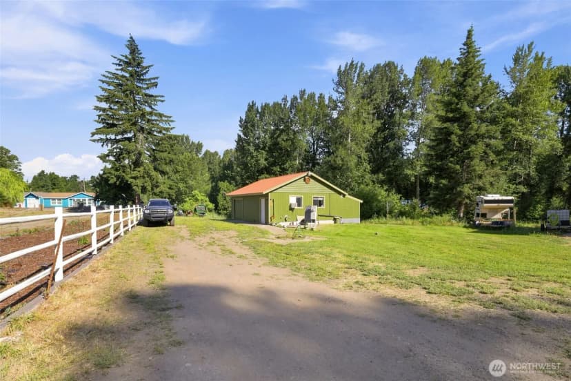 Property photo for 365 Black Bear Drive, Cle Elum photo 2