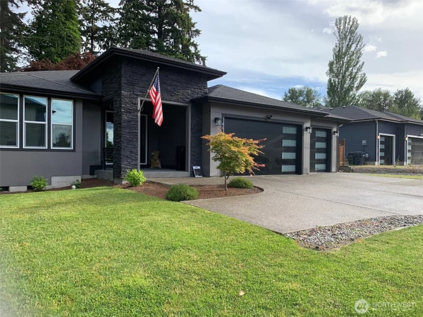 Property photo for 14411 86th Avenue Ct E, Puyallup photo 2