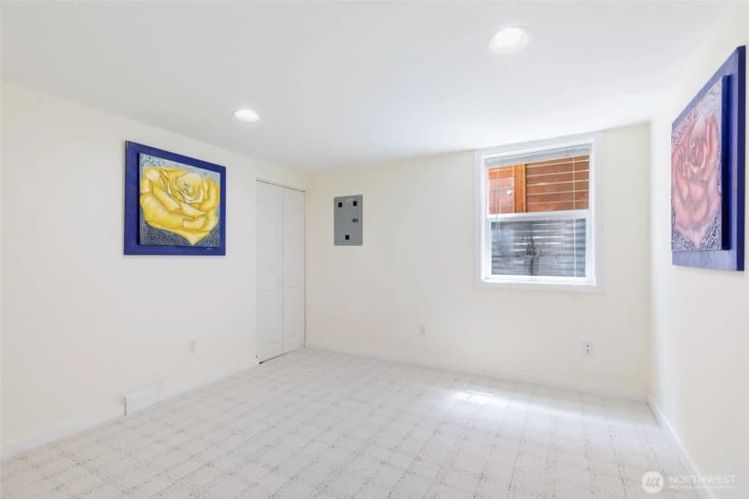 Property photo for 9440 35th Avenue Sw, Seattle photo 22