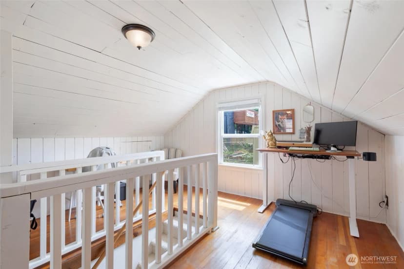 Property photo for 9440 35th Avenue Sw, Seattle photo 14