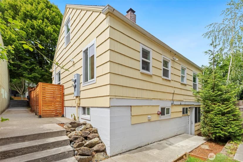 Property photo for 9440 35th Avenue Sw, Seattle photo 25