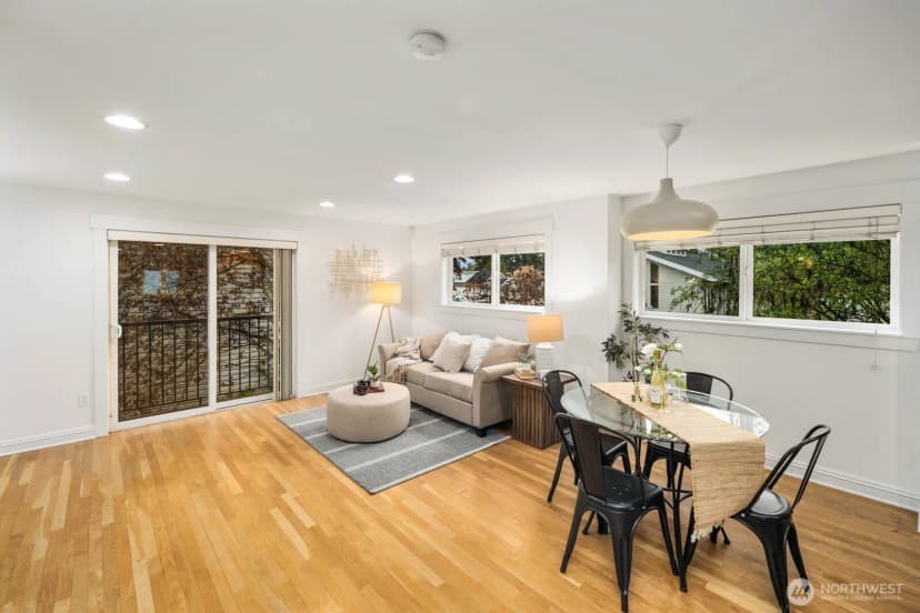 Property photo for 337 N 105th Street #a, Seattle photo 15