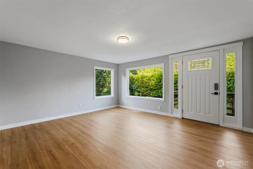 Property photo for 1910 Corbet Drive Nw, Bremerton photo 2