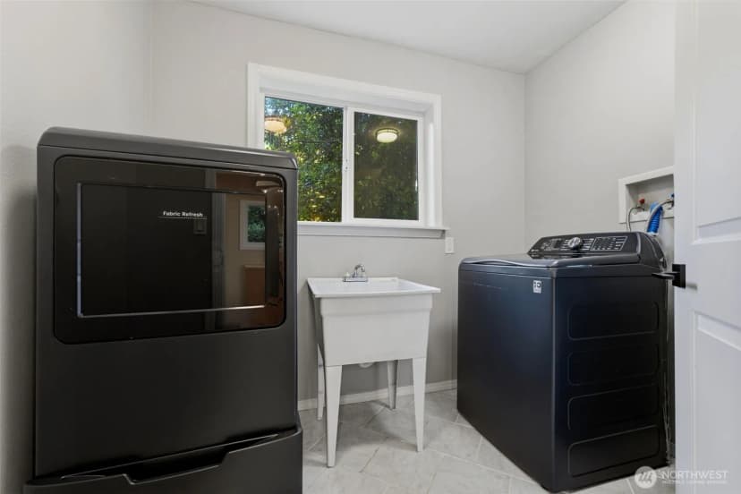Property photo for 1910 Corbet Drive Nw, Bremerton photo 24