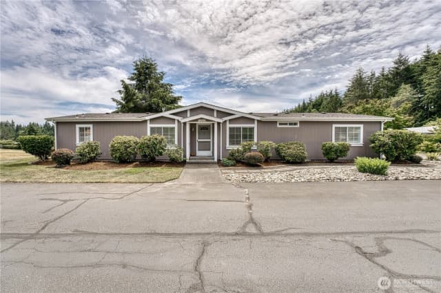 Property photo for 14707 45th Avenue Ct Nw, Gig Harbor photo 2