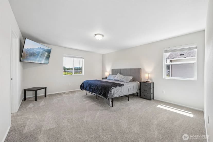 Property photo for 19429 Avenue Court E, Graham photo 21