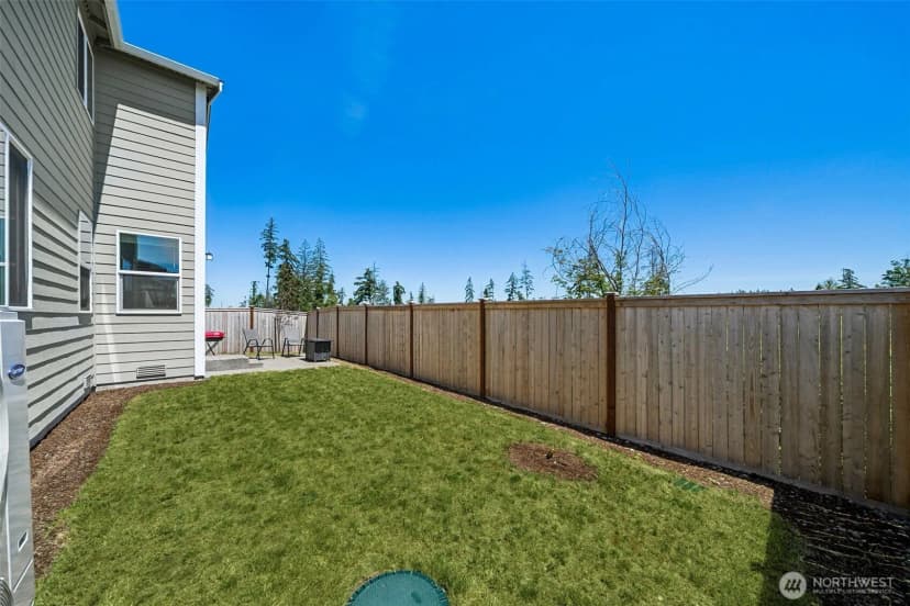 Property photo for 19429 Avenue Court E, Graham photo 34