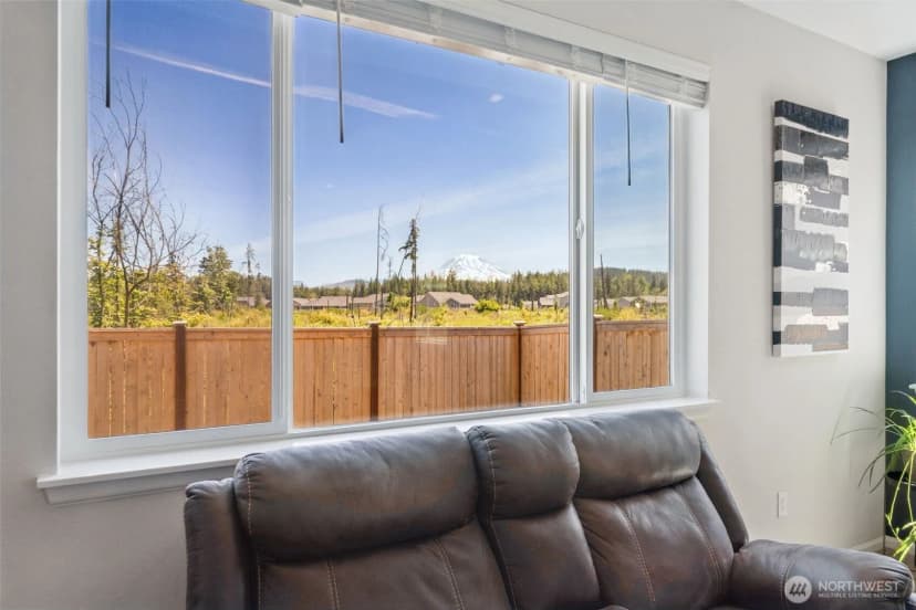 Property photo for 19429 Avenue Court E, Graham photo 14