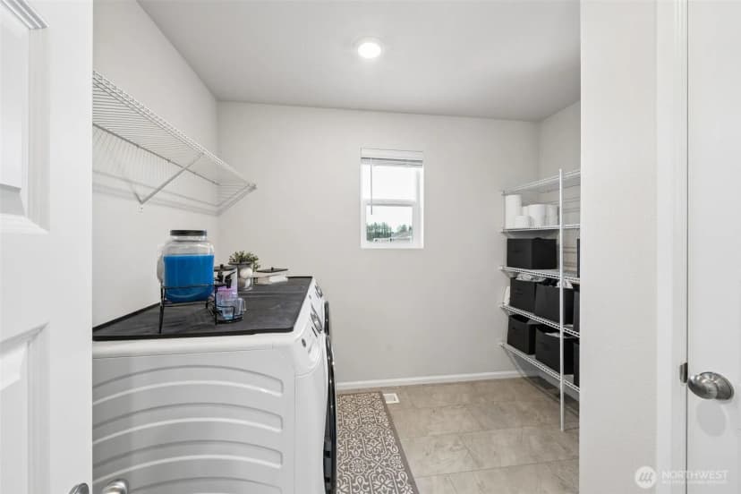 Property photo for 19429 Avenue Court E, Graham photo 20