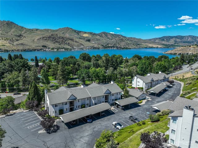 Property photo for 808 W Manson Highway #b202, Chelan