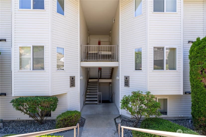 Property photo for 808 W Manson Highway #b202, Chelan photo 34