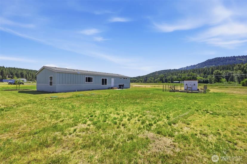Property photo for 524 Sunny Meadows Drive, Cle Elum photo 25