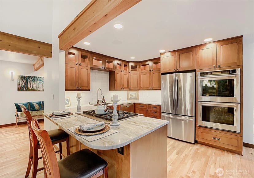 Property photo for 13020 Squak Mountain Road Se, Issaquah photo 12
