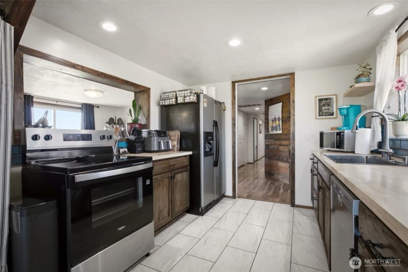 Property photo for 1240 W Huntzinger Road, Selah photo 21