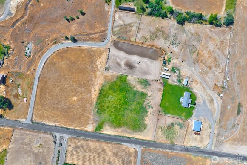 Property photo for 1240 W Huntzinger Road, Selah photo 12