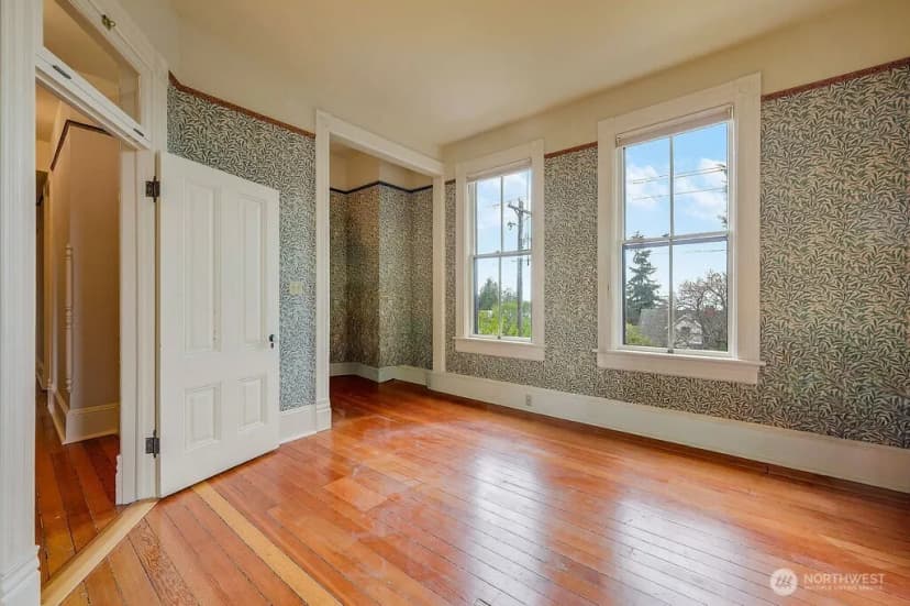 Property photo for 410 Lincoln Street, Port Townsend photo 14