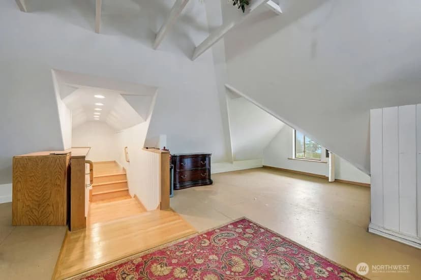 Property photo for 410 Lincoln Street, Port Townsend photo 22