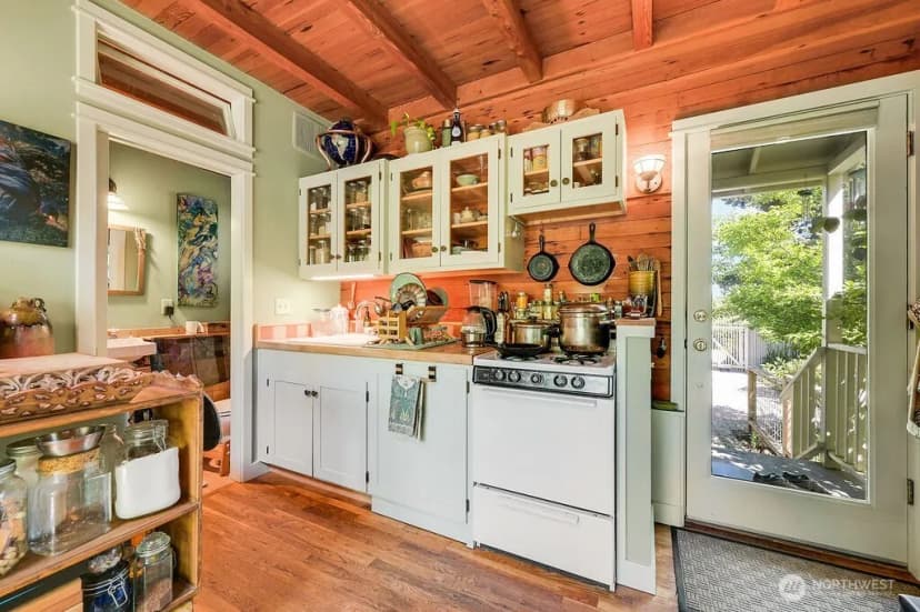Property photo for 410 Lincoln Street, Port Townsend photo 28