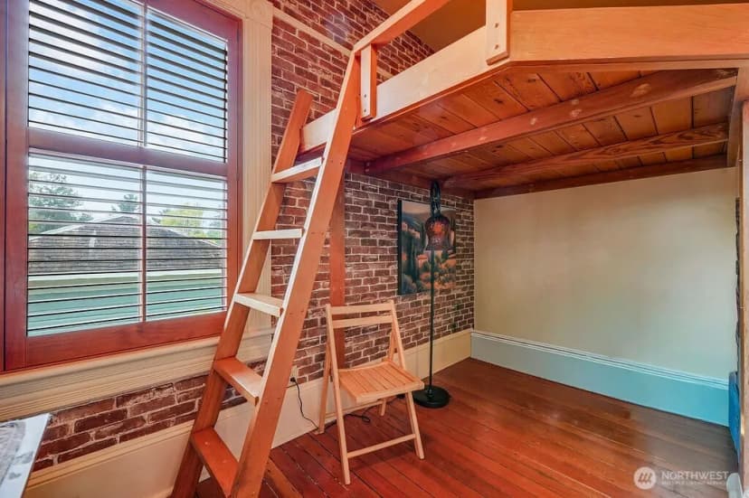 Property photo for 410 Lincoln Street, Port Townsend photo 20