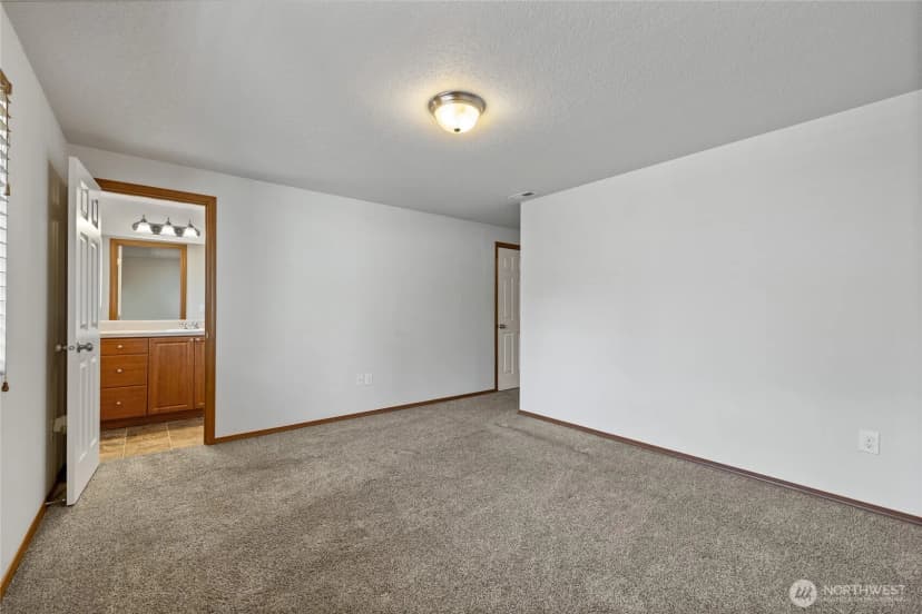Property photo for 15914 85th Avenue E, Puyallup photo 23