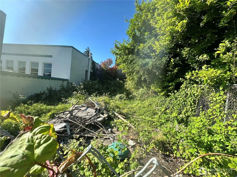 Property photo for 1210 35th Street, Everett photo 4