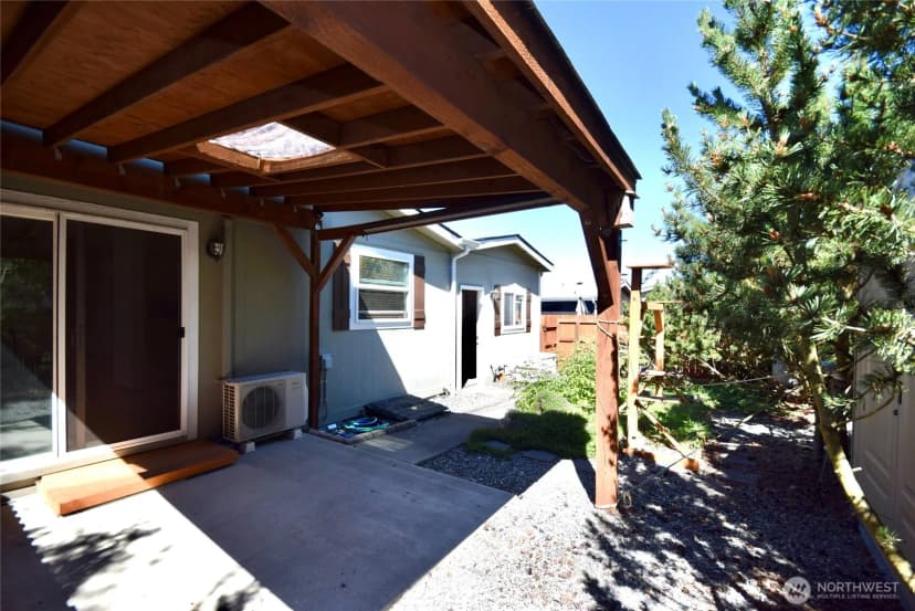 Property photo for 612 N Seventh Avenue, Sequim photo 20