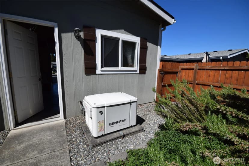 Property photo for 612 N Seventh Avenue, Sequim photo 26