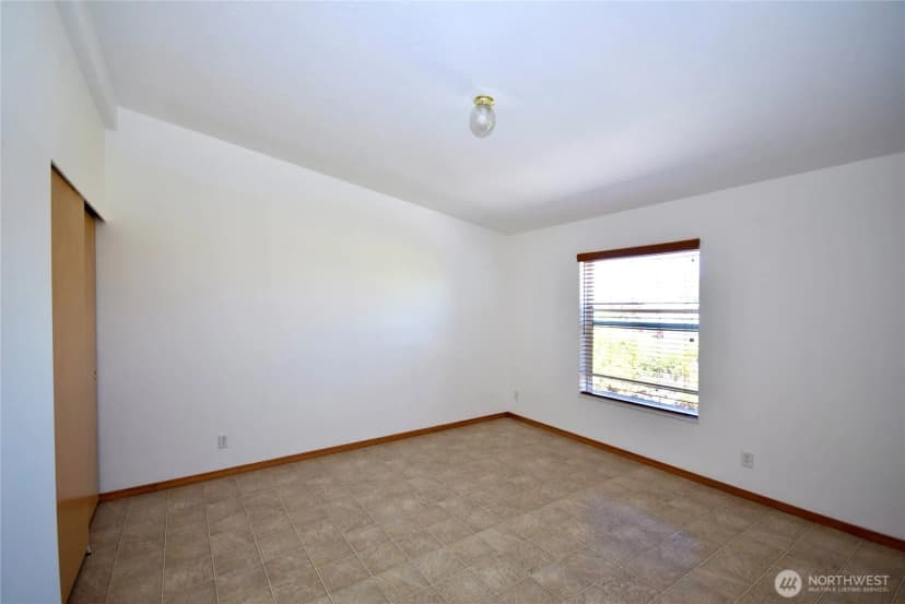 Property photo for 612 N Seventh Avenue, Sequim photo 15